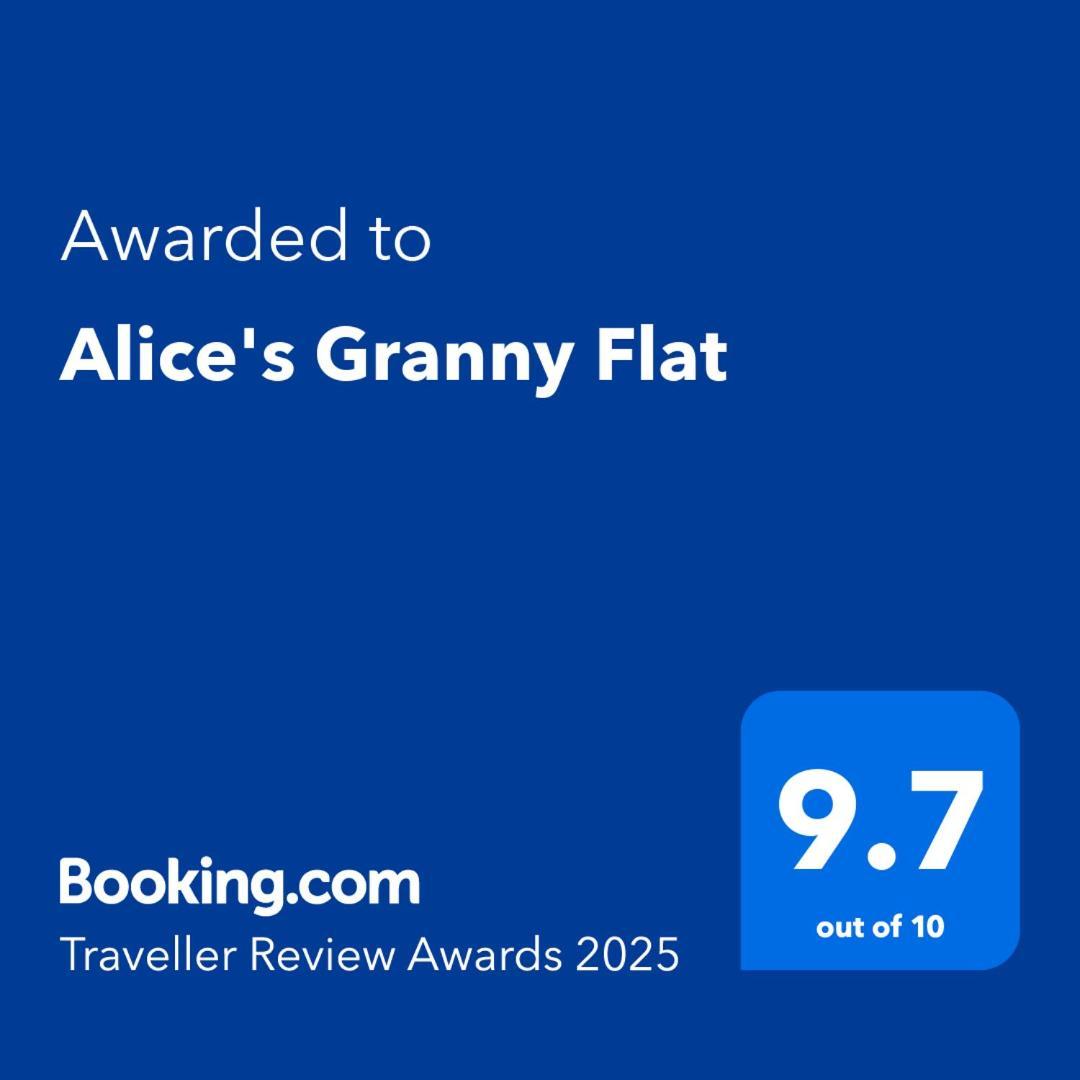 Alice'S Granny Flat Apartment อลิซสปริงส์ ภายนอก รูปภาพ